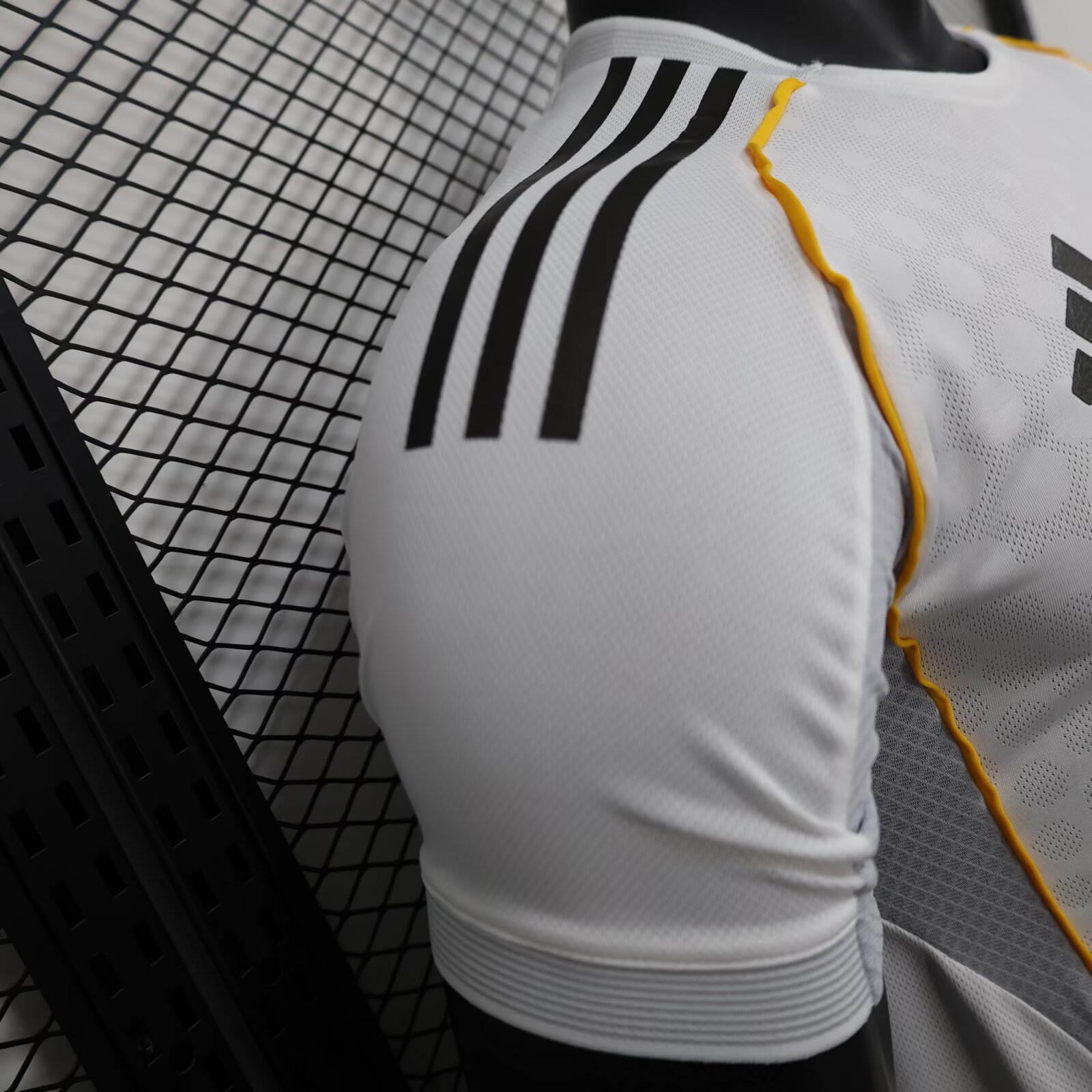 2025/2026 Player Version Real Madrid Home Football Shirt1:1 Thai Quality - 图片 6