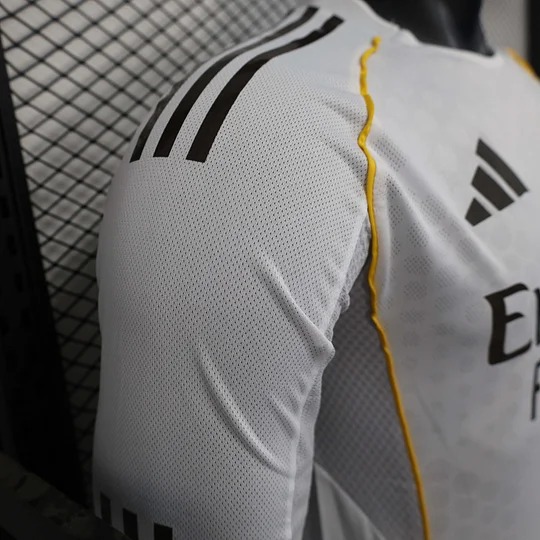 2025/2026 Player Version Real Madrid Home Long Sleeve Football Shirt 1:1 Thai Quality - 图片 6