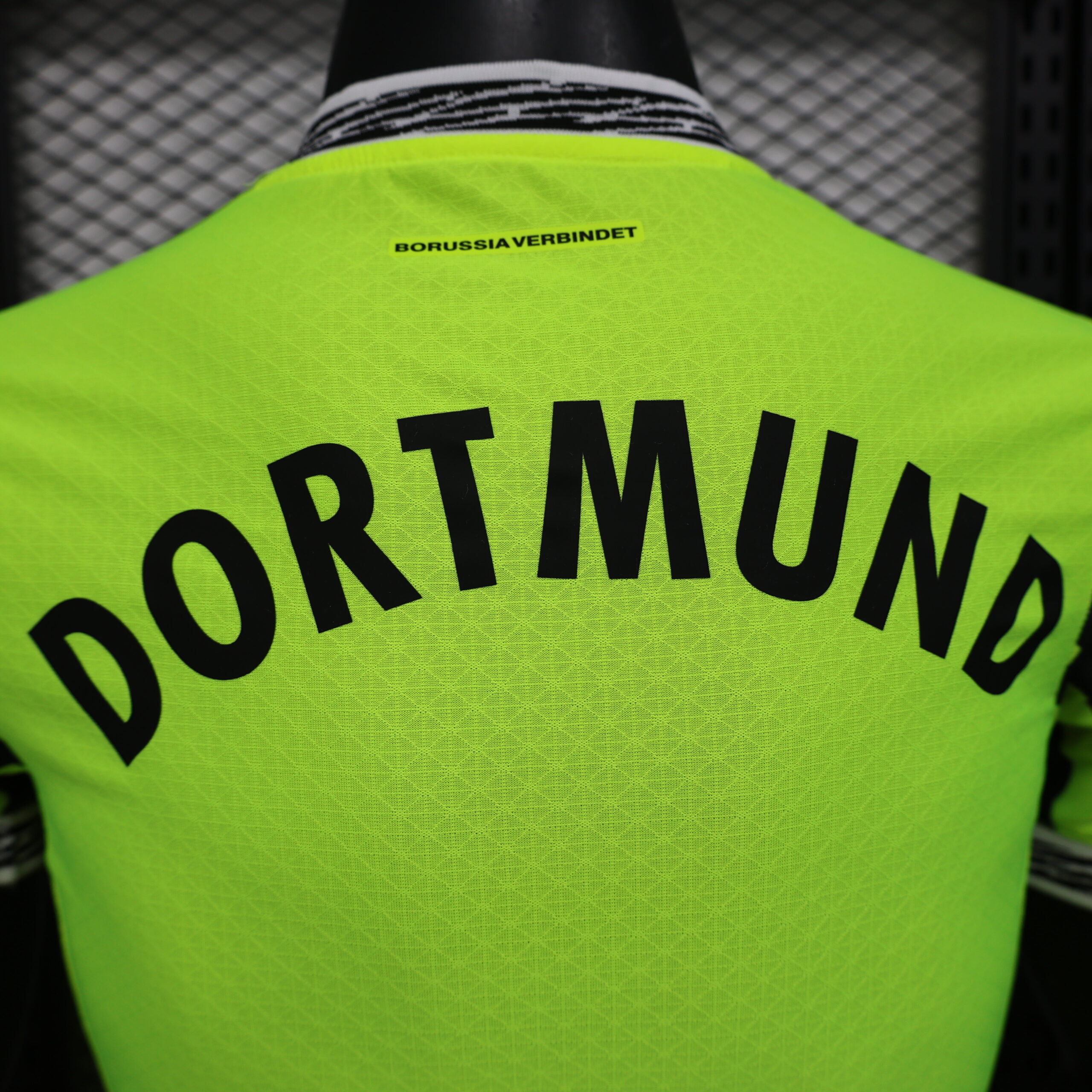 2025/2026 Player Version Dortmund Special Edition Fluorescent Green Football Shirt 1:1 Thai quality - 图片 6