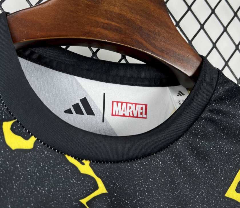 2025/2026 Real Madrid Collaboration With Marvel Football Shirt 1:1 Thai Quality - 图片 4