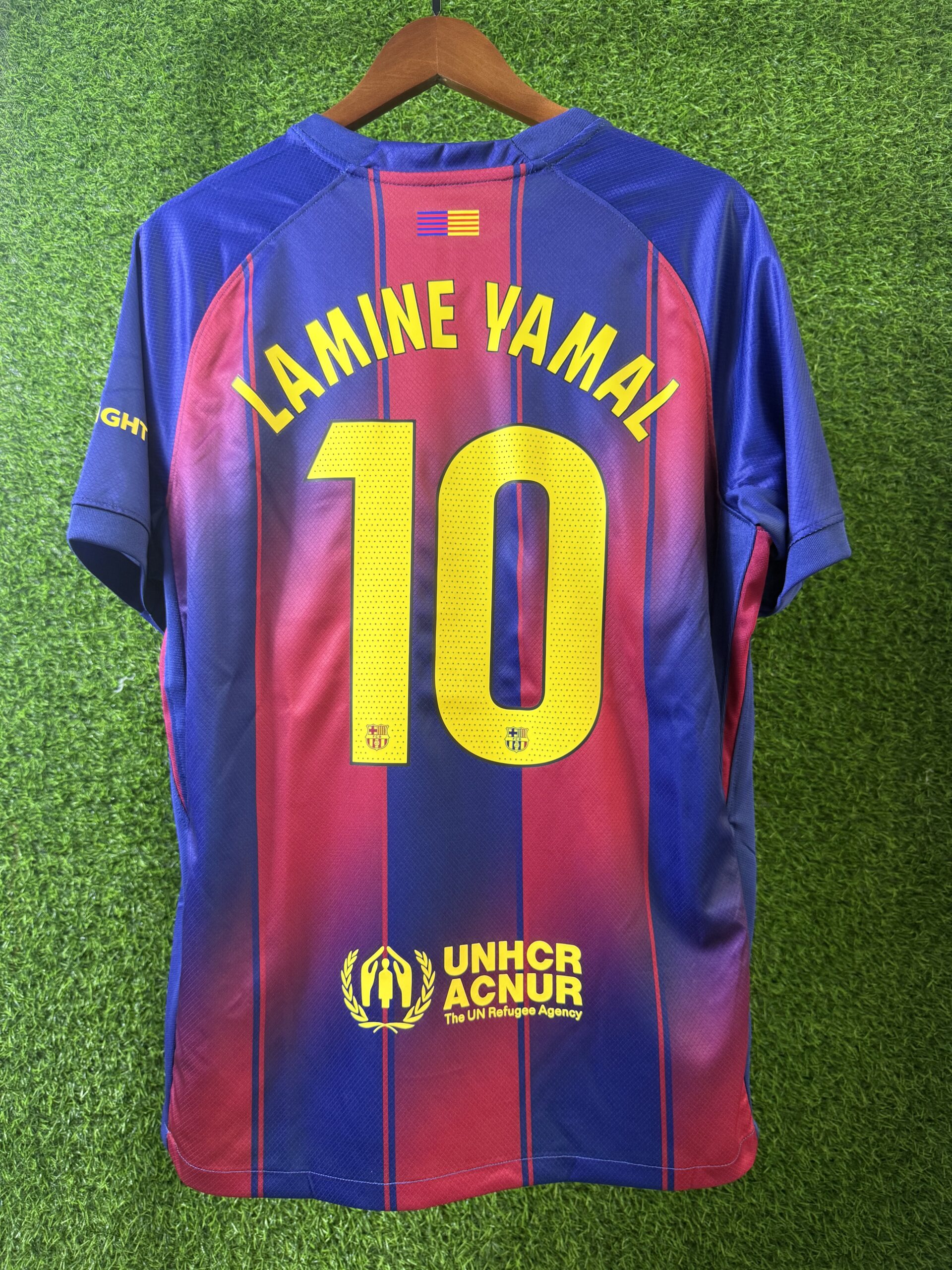 LAMINE YAMAL #10 2025/2026 Barcelona Home Football Shirt 1:1 Thai Quality