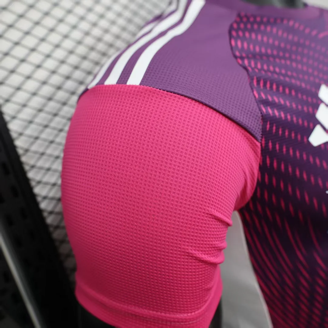 2025/2026 Player Version Real Madrid Goalkeeper Purple Red Football Shirt 1:1 Thai Quality - 图片 6