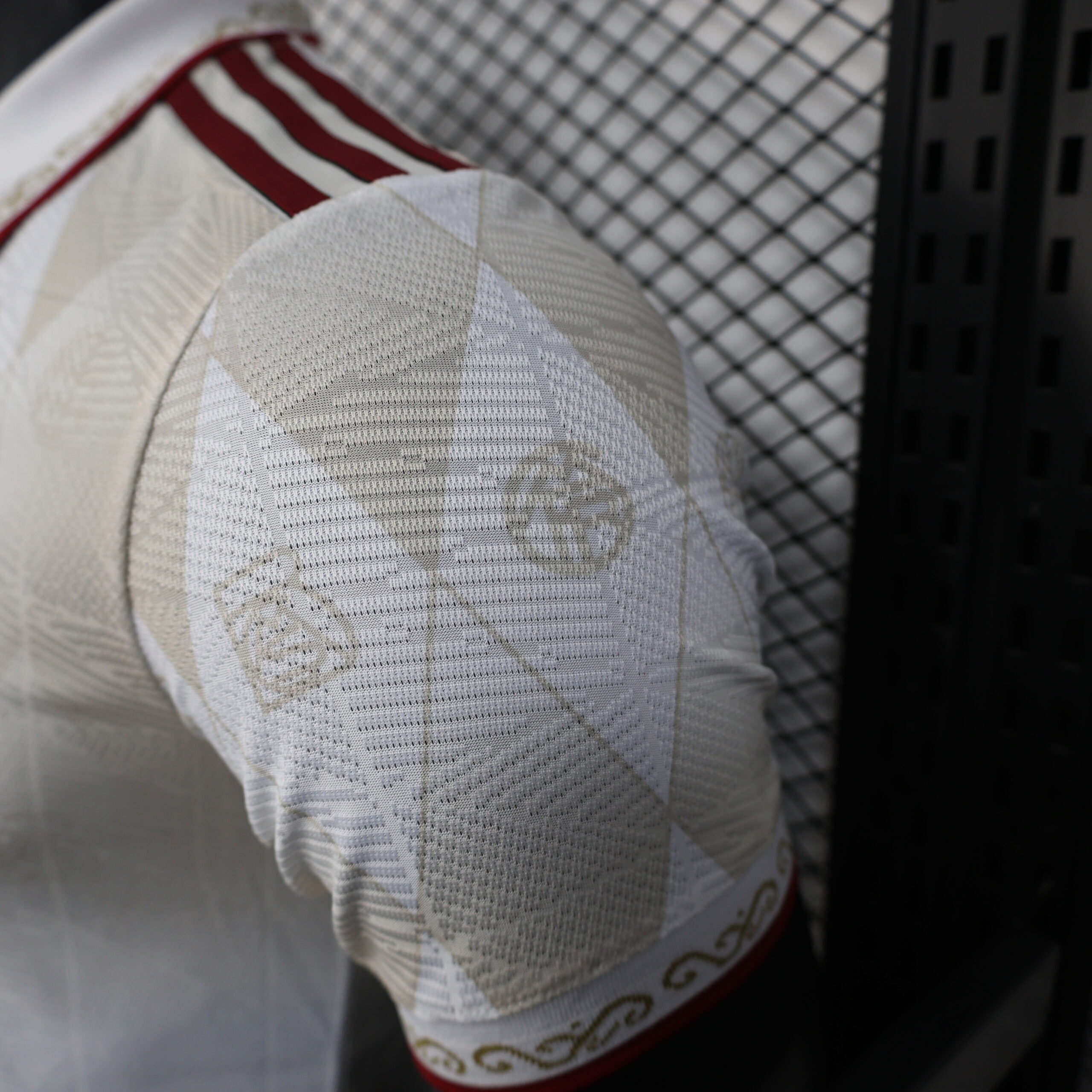 2025/2026 Player Version Bayern Munich Special Edition White Football Shirt 1:1 Thai Quality - 图片 7