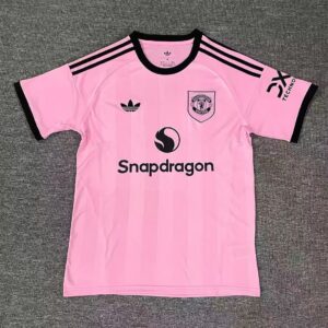 2025/2026 Manchester United Goalkeeper Pink Football Shirt 1:1 Thai Quality