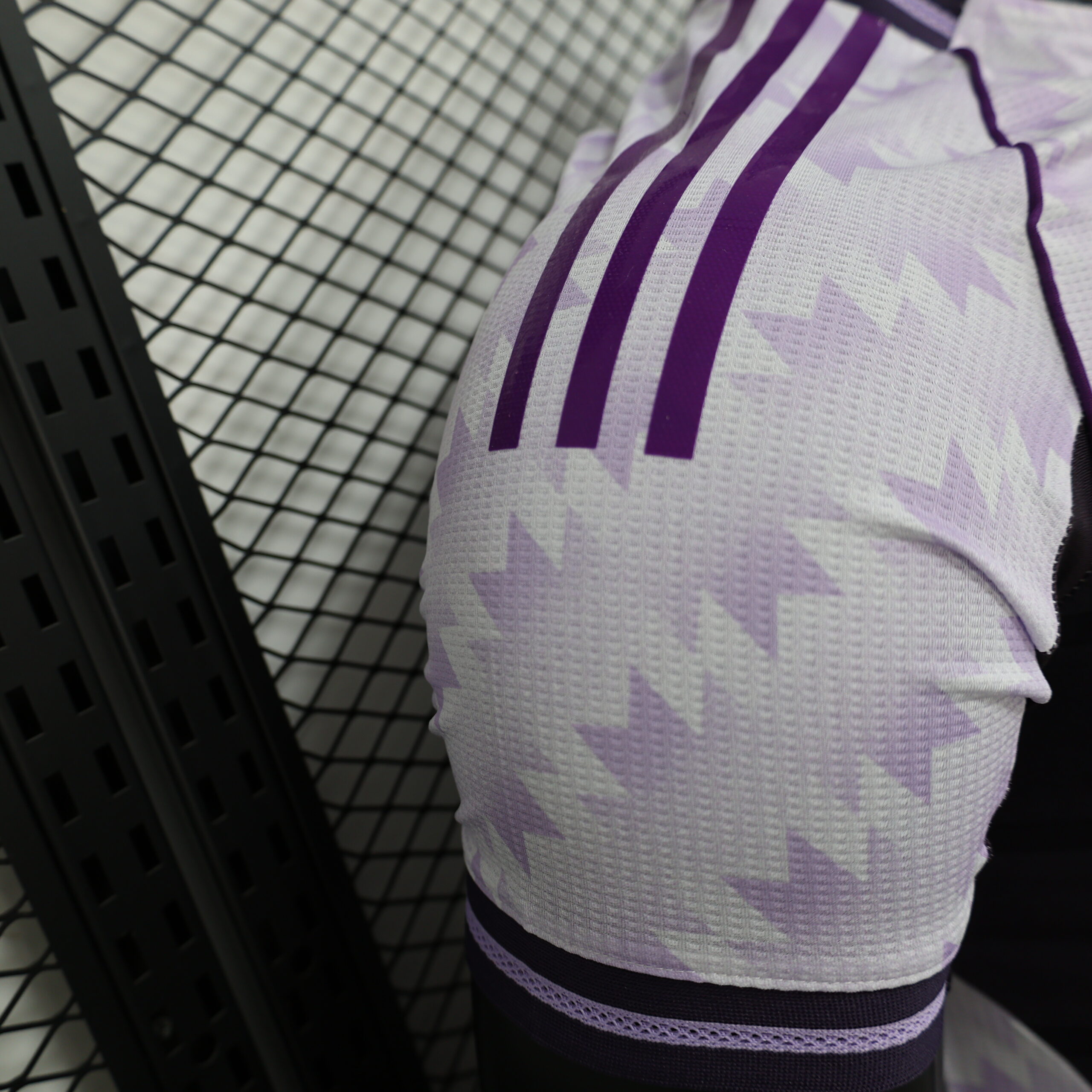 2025/2026 Player Version Manchester United Pecial Edition White Purple Football Shirt 1:1 Thai Quality - 图片 6