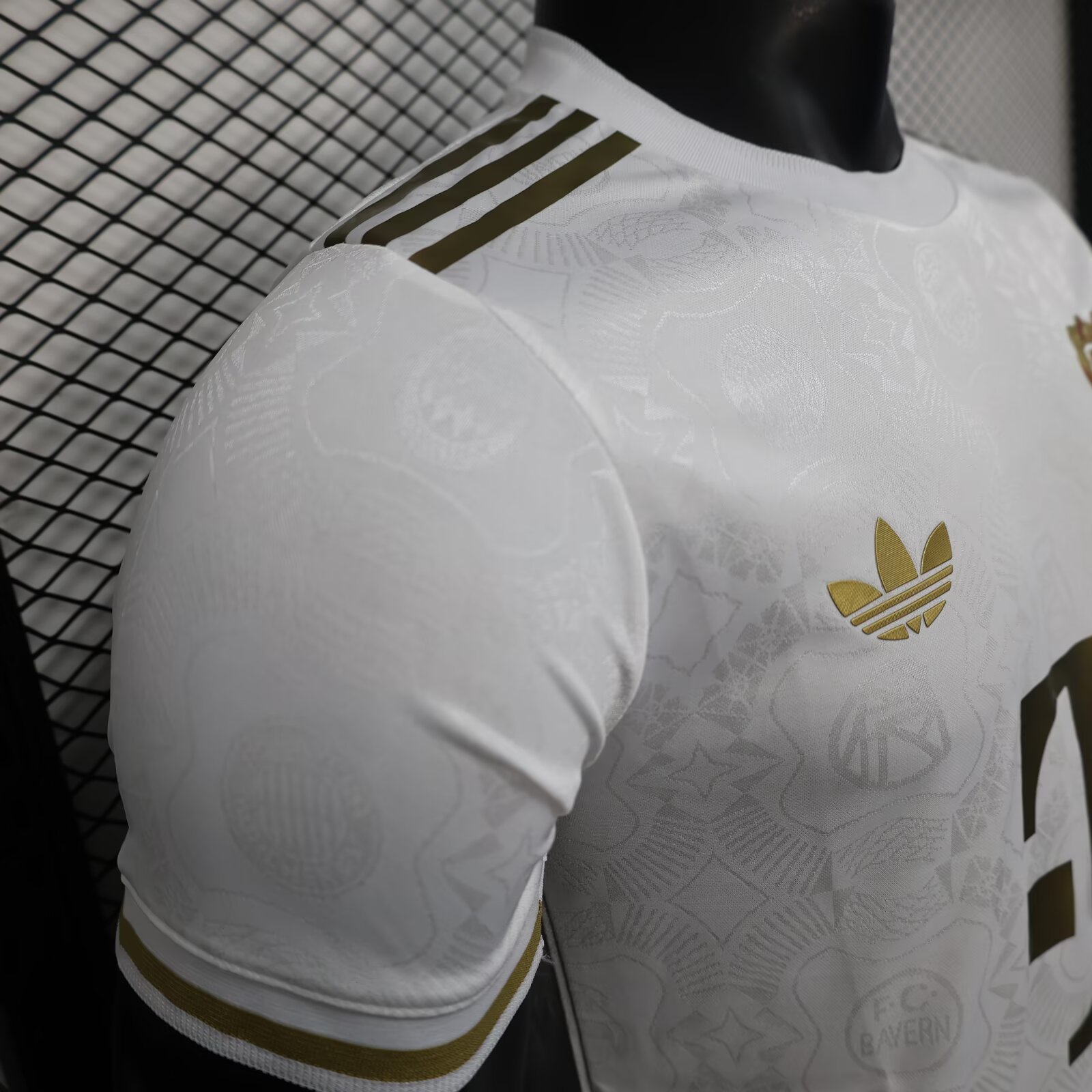 2025/2026 Player Version Bayern Munich 125th Anniversary Edition White Football Shirt 1:1 Thai Quality - 图片 6