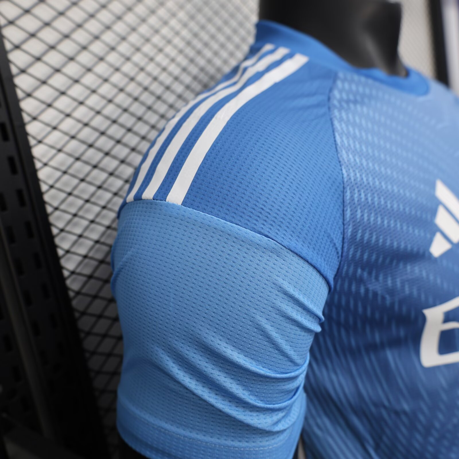 2025/2026 Player Version Real Madrid Goalkeeper Football Shirt 1:1 Thai Quality - 图片 6