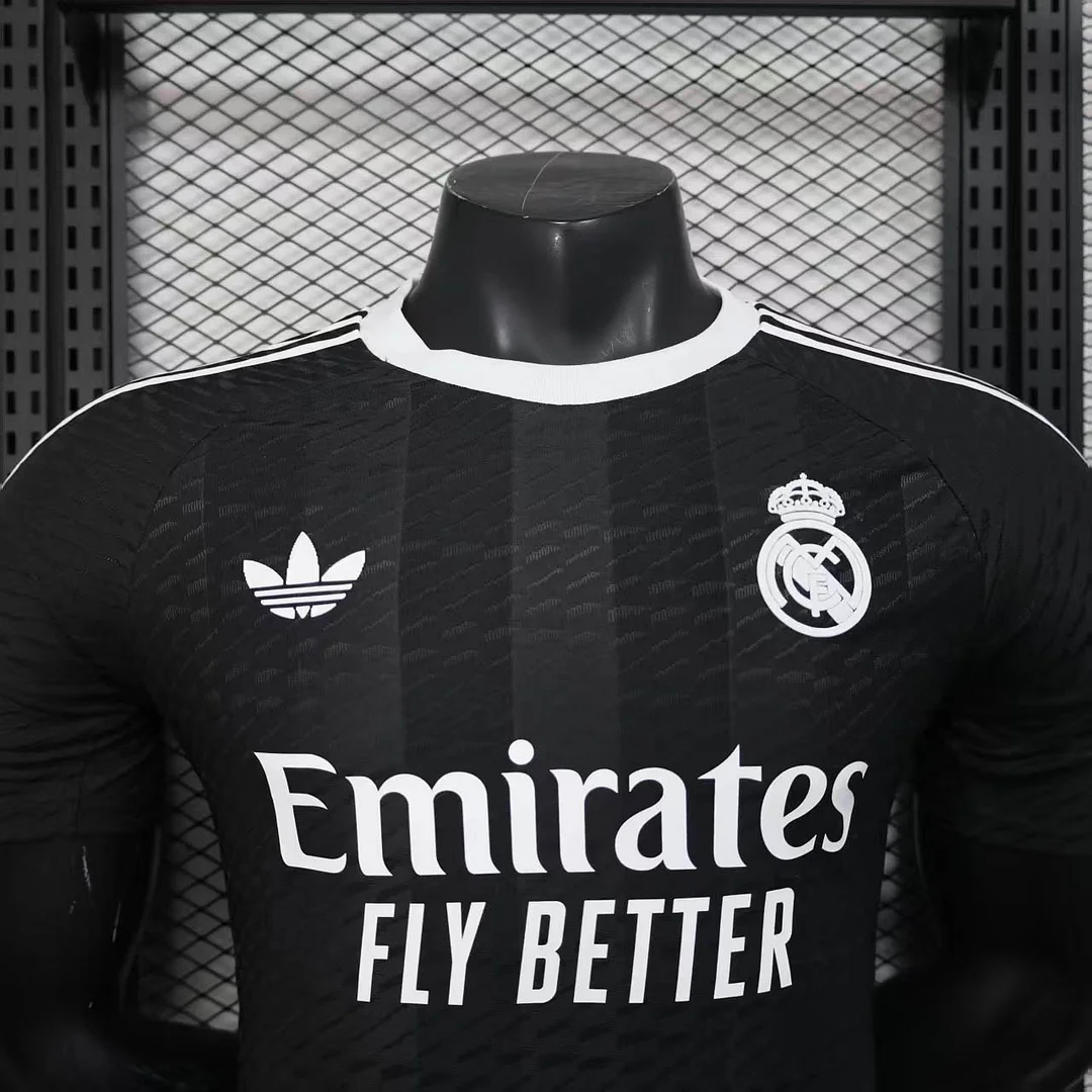 2025/2026 Player Version Real Madrid Goalkeeper Black Football Shirt 1:1 Thai Quality - 图片 3