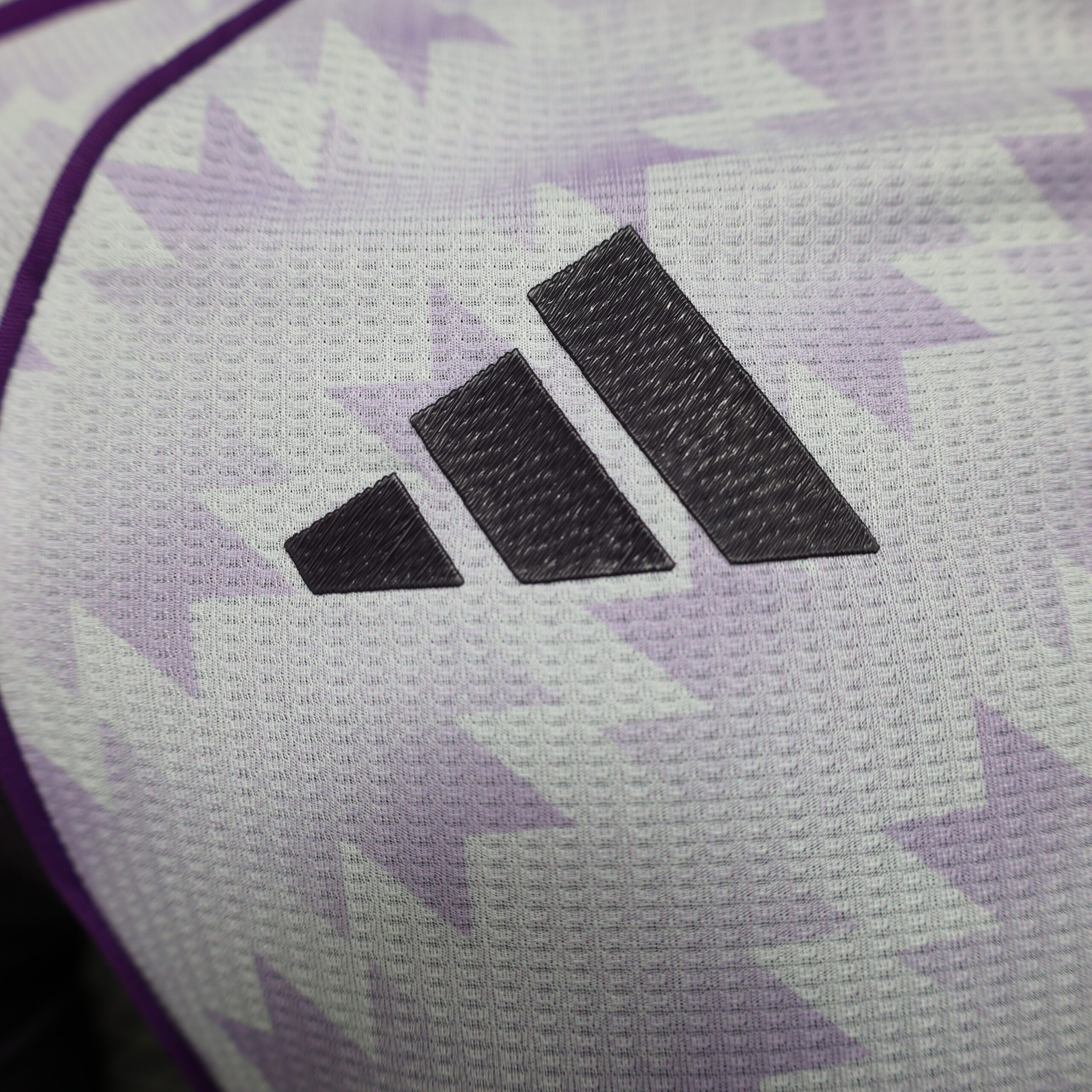 2025/2026 Player Version Manchester United Pecial Edition White Purple Football Shirt 1:1 Thai Quality - 图片 4