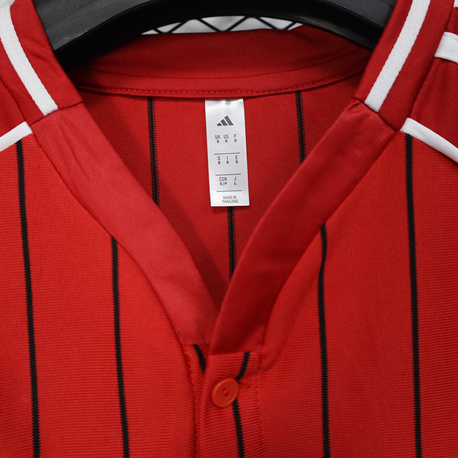 2025/2026 Manchester United Buttons Special Edition Red Football Shirt 1:1 Thai Quality - 图片 7