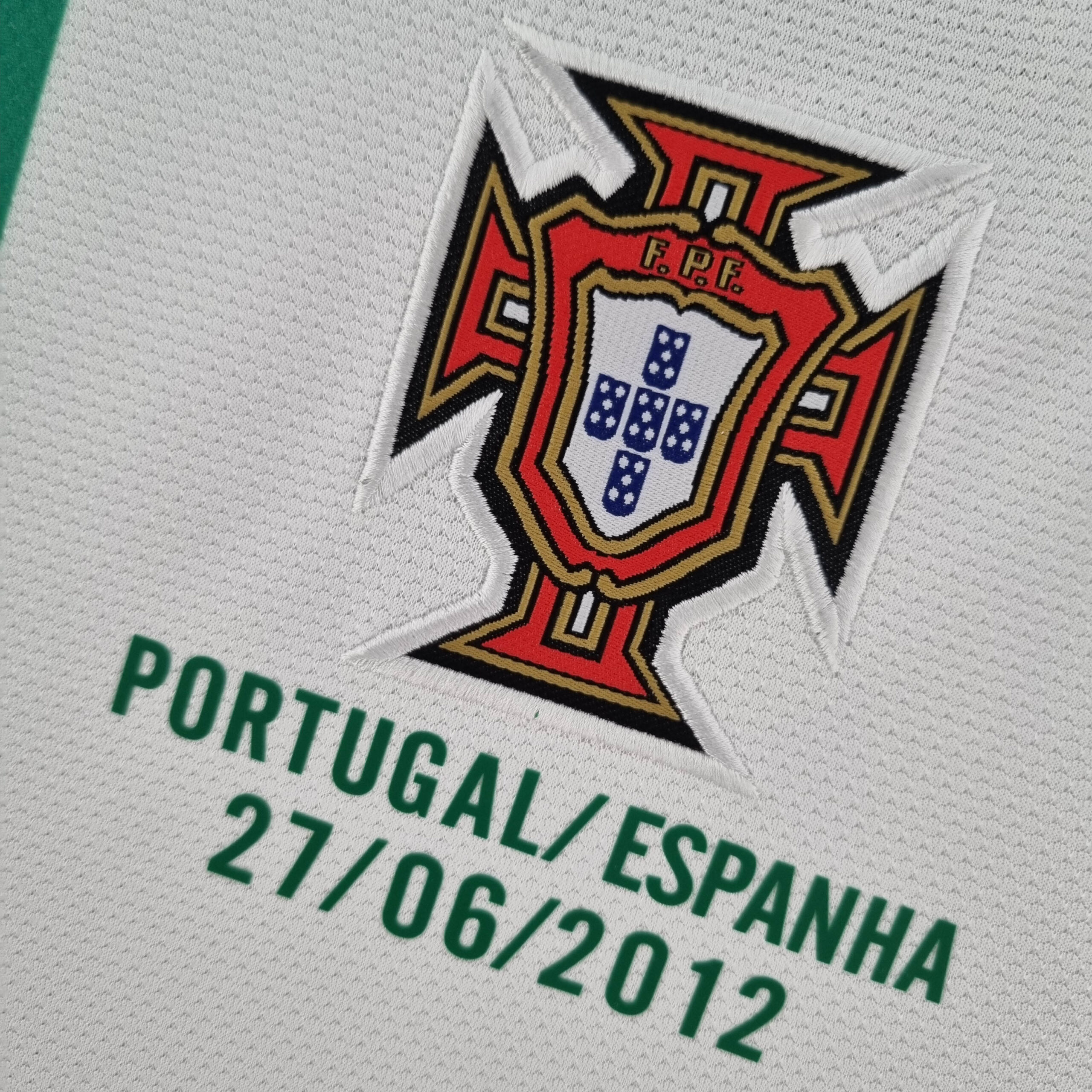 2012 Retro Long Sleeve Portugal Away Football Shirt - 图片 5