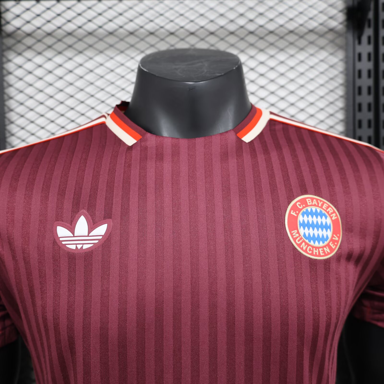 2025/2026 Player Version Bayern Munich Special Edition Crimson Football Shirt 1:1 Thai Quality - 图片 3