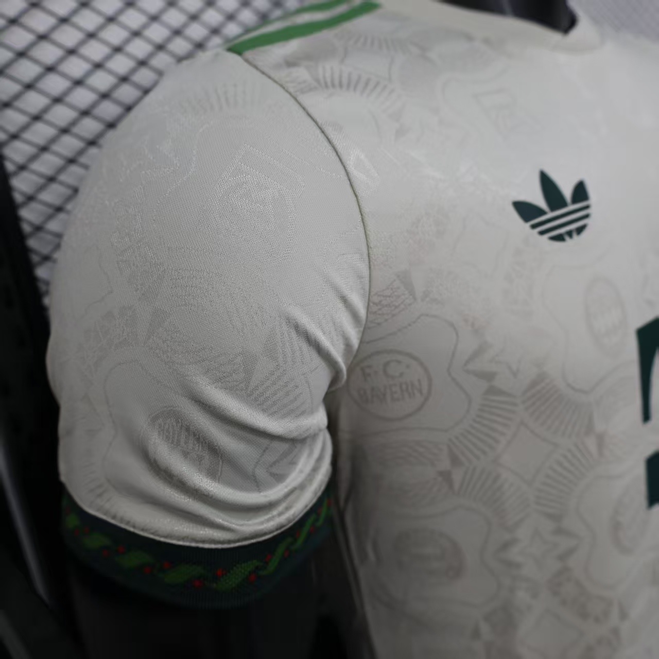 2025/2026 Player Version Bayern Munich Beer Edition Football Shirt 1:1 Thai Quality - 图片 6